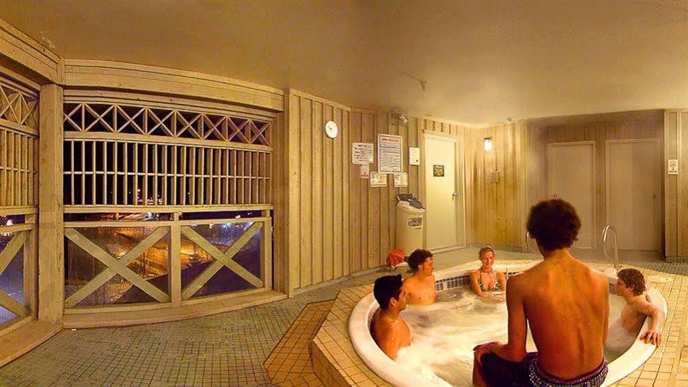 Marketplace Lodge Γουίστλερ Εξωτερικό φωτογραφία